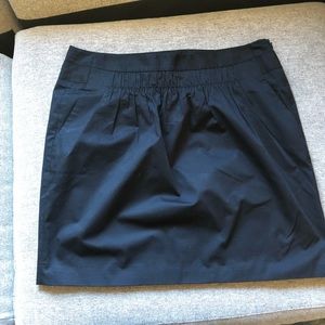 Banana Republic Pleats & pockets skirt